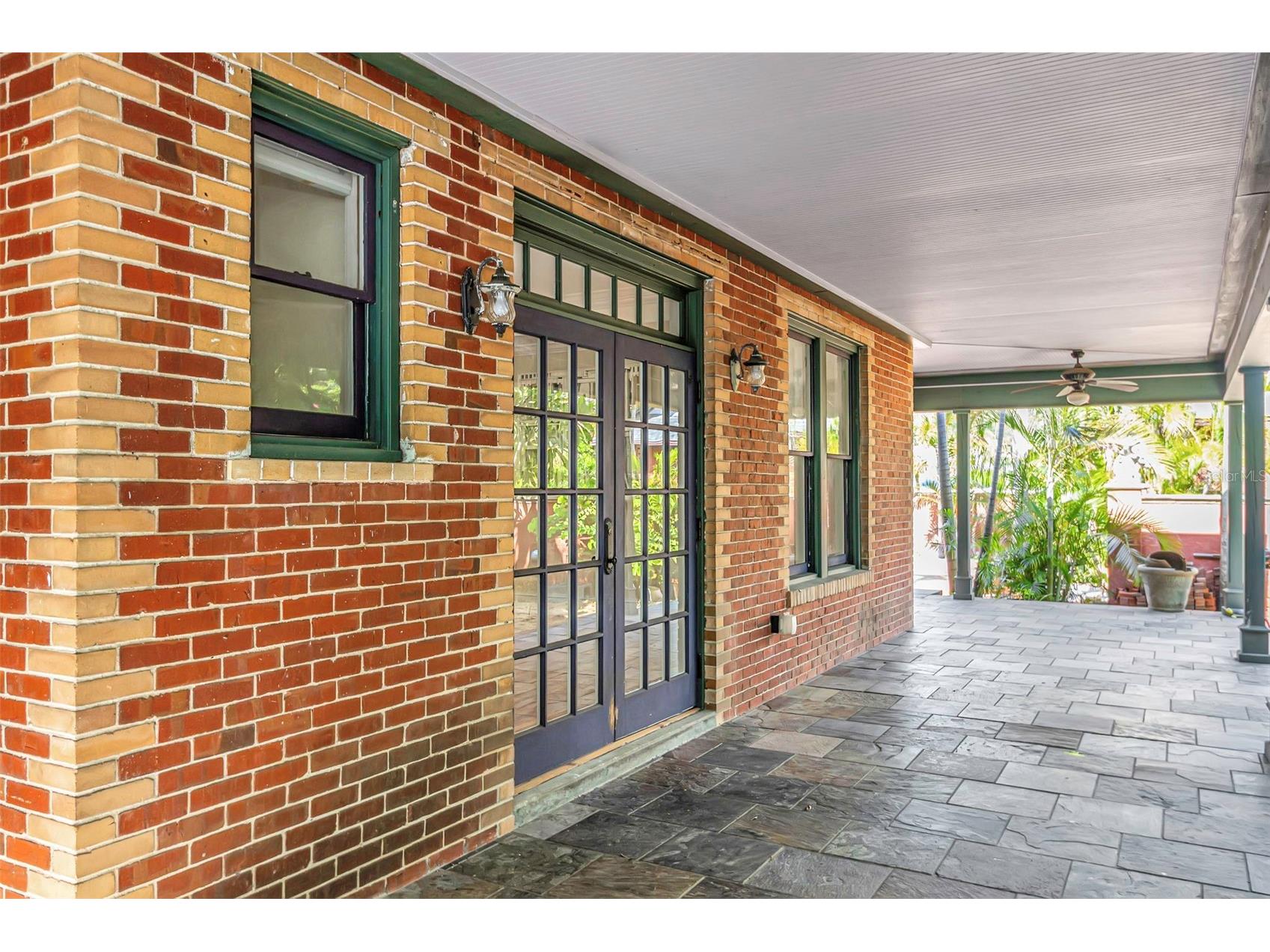 950 12th Street N Saint Petersburg FL 33705 TB8407200 image54