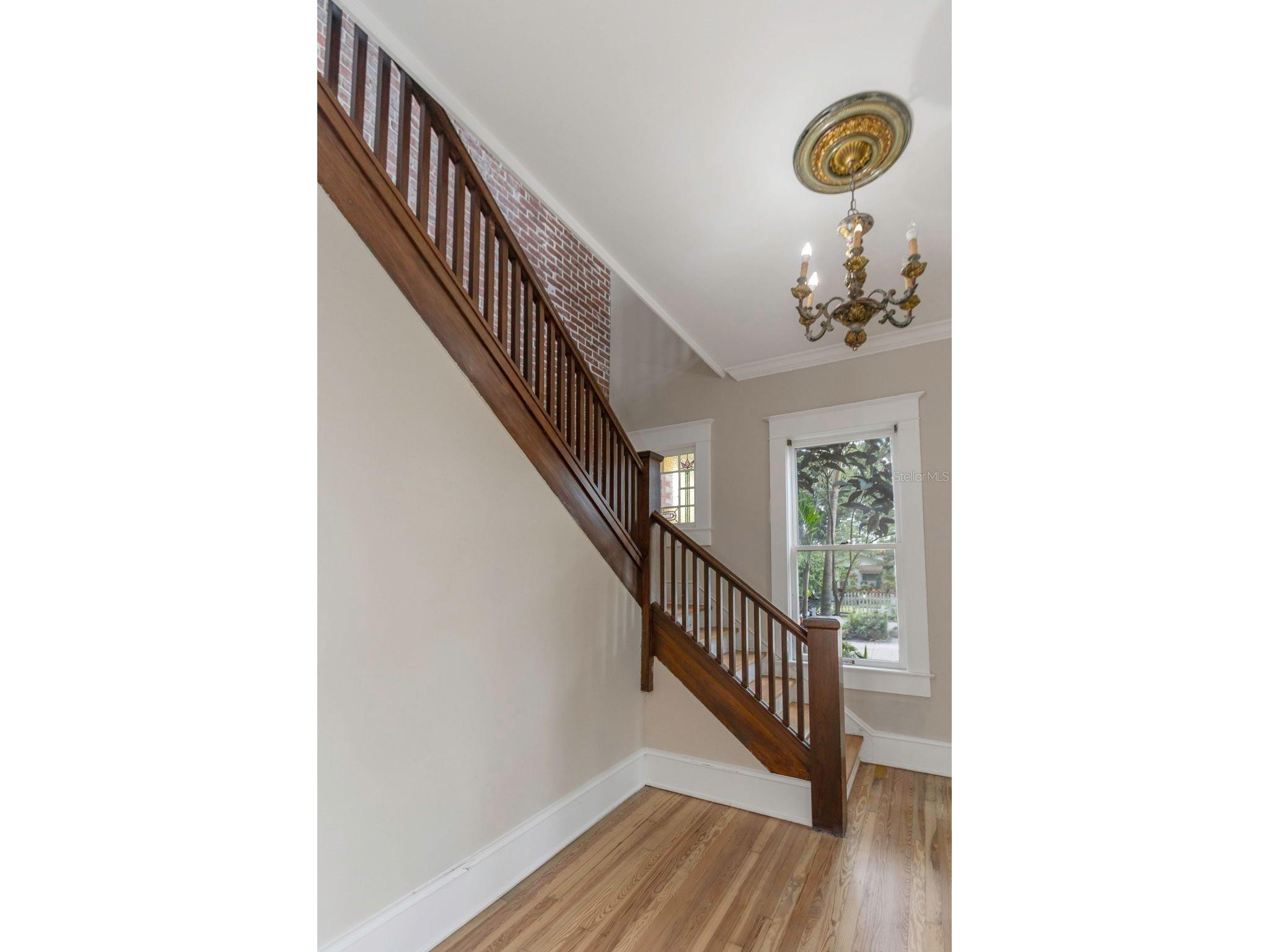 950 12th Street N Saint Petersburg FL 33705 TB8407200 image6