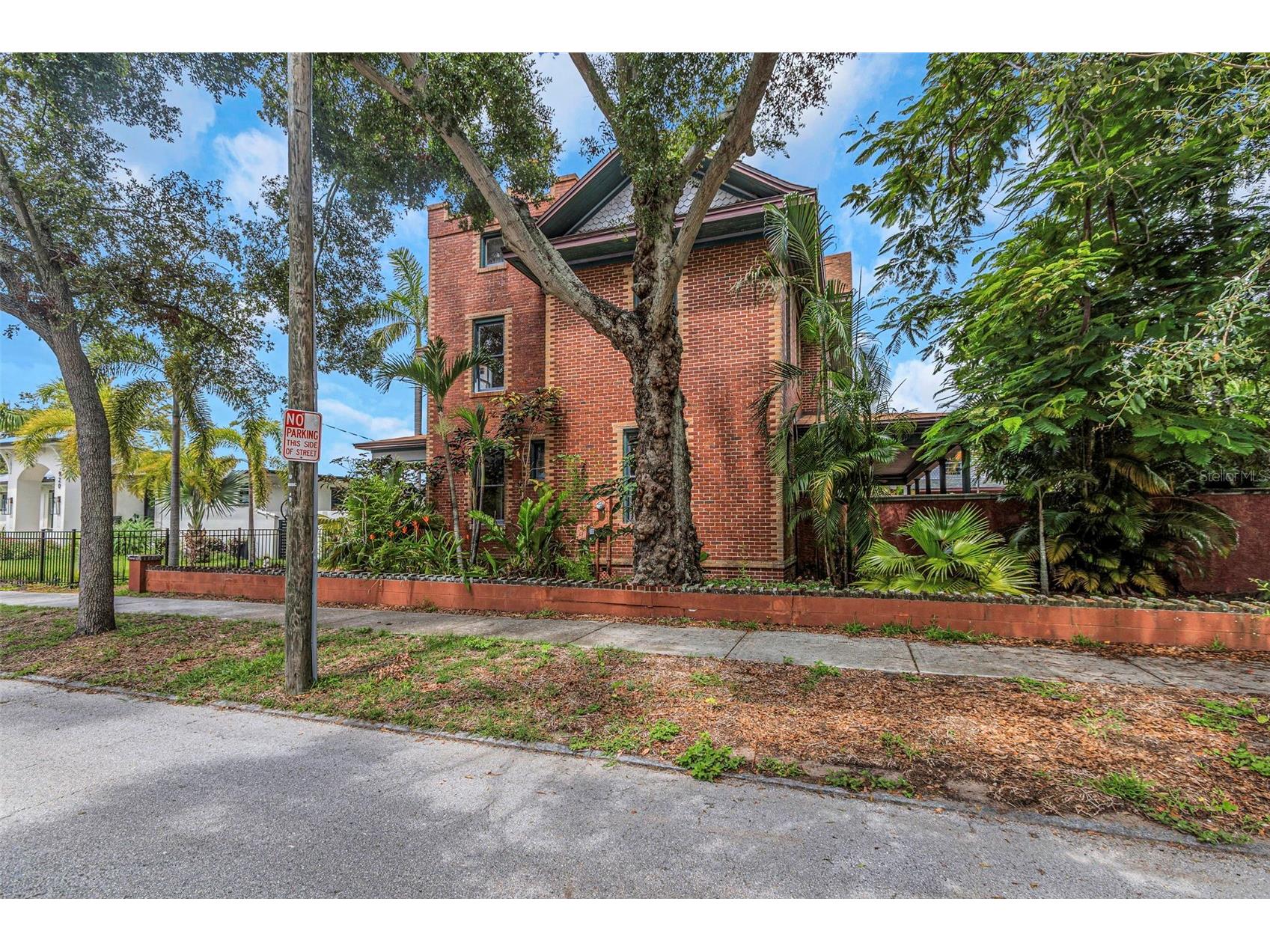 950 12th Street N Saint Petersburg FL 33705 TB8407200 image77