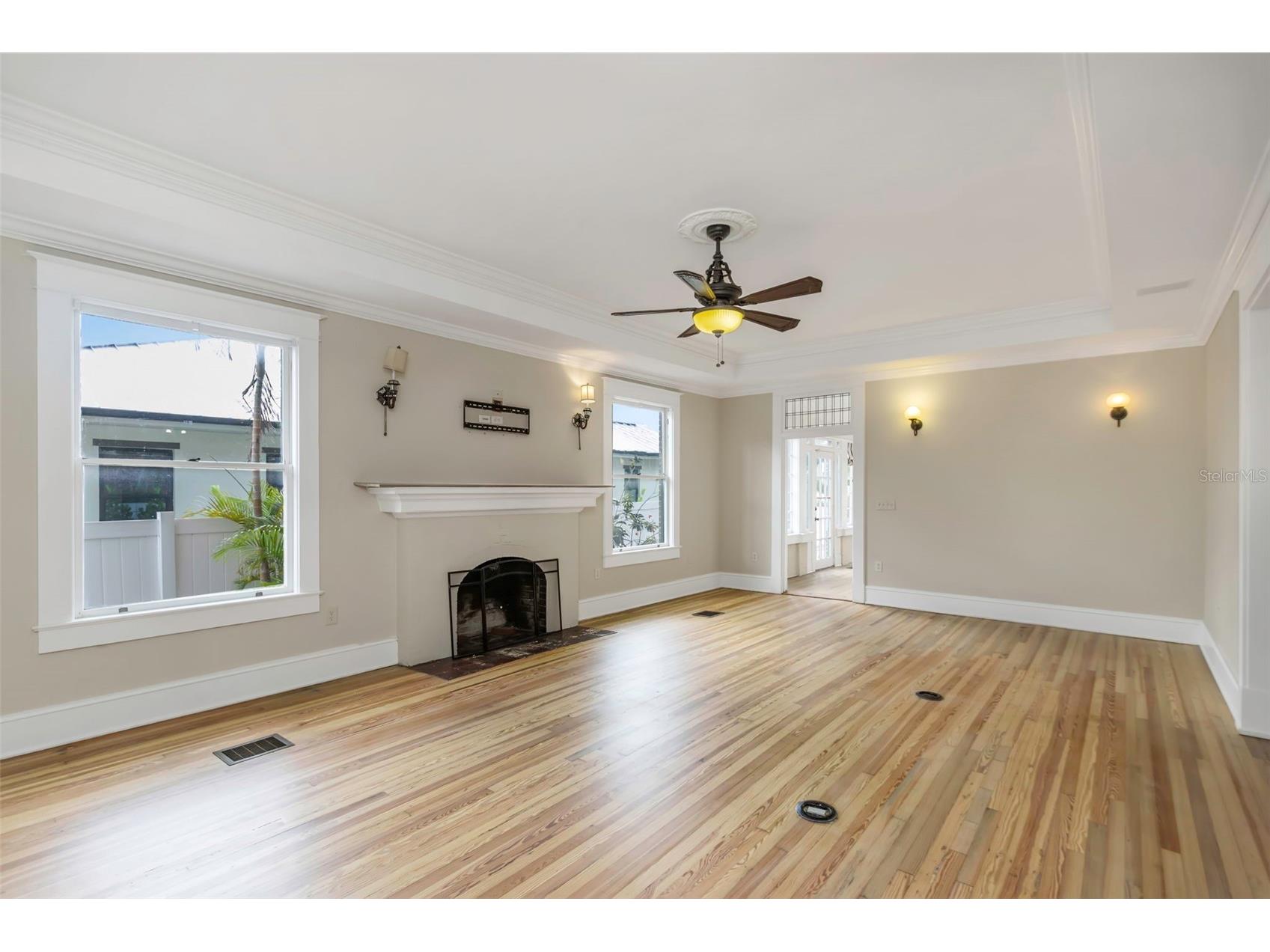 950 12th Street N Saint Petersburg FL 33705 TB8407200 image8