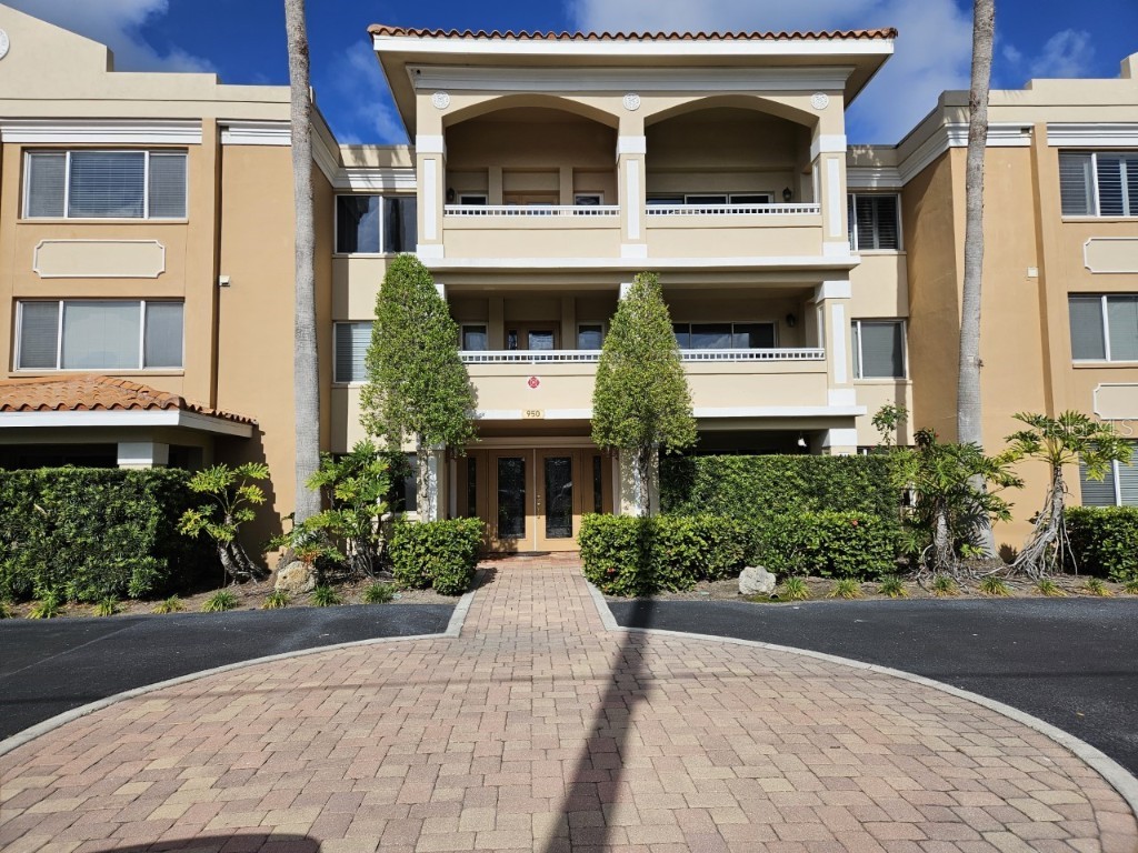 950 Broadway #103 Dunedin FL 34698 U8197293 image1