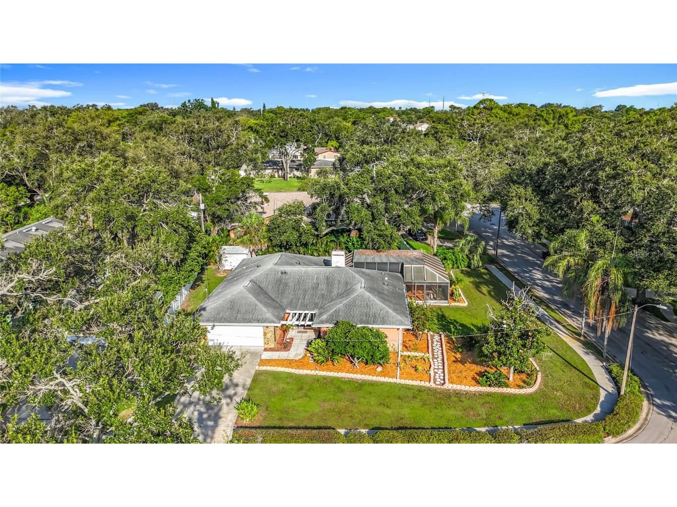 950 College Hill Drive Clearwater FL 33765 TB8412682 image1