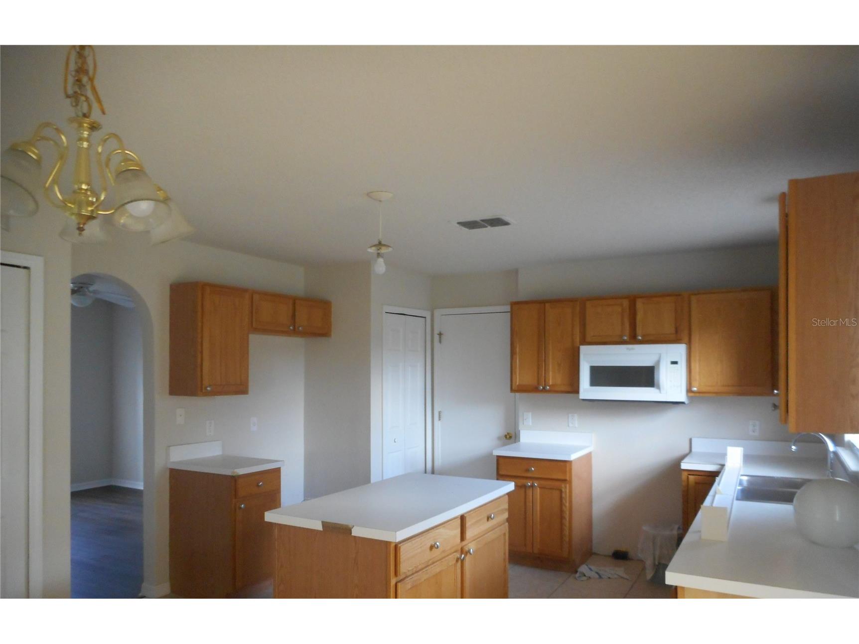 950 Derbyshire Drive Kissimmee FL 34758 S5146385 image7