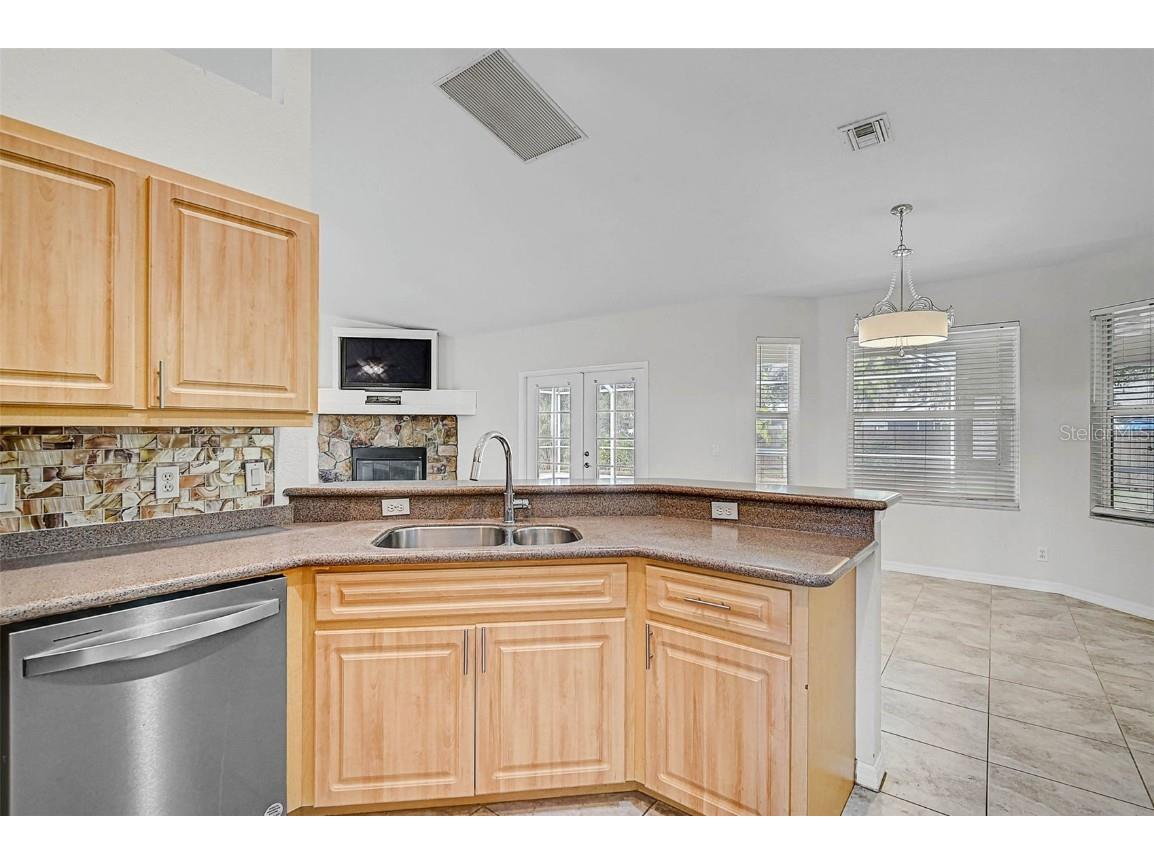 950 Elwood Avenue Englewood FL 34223 A4676486 image8