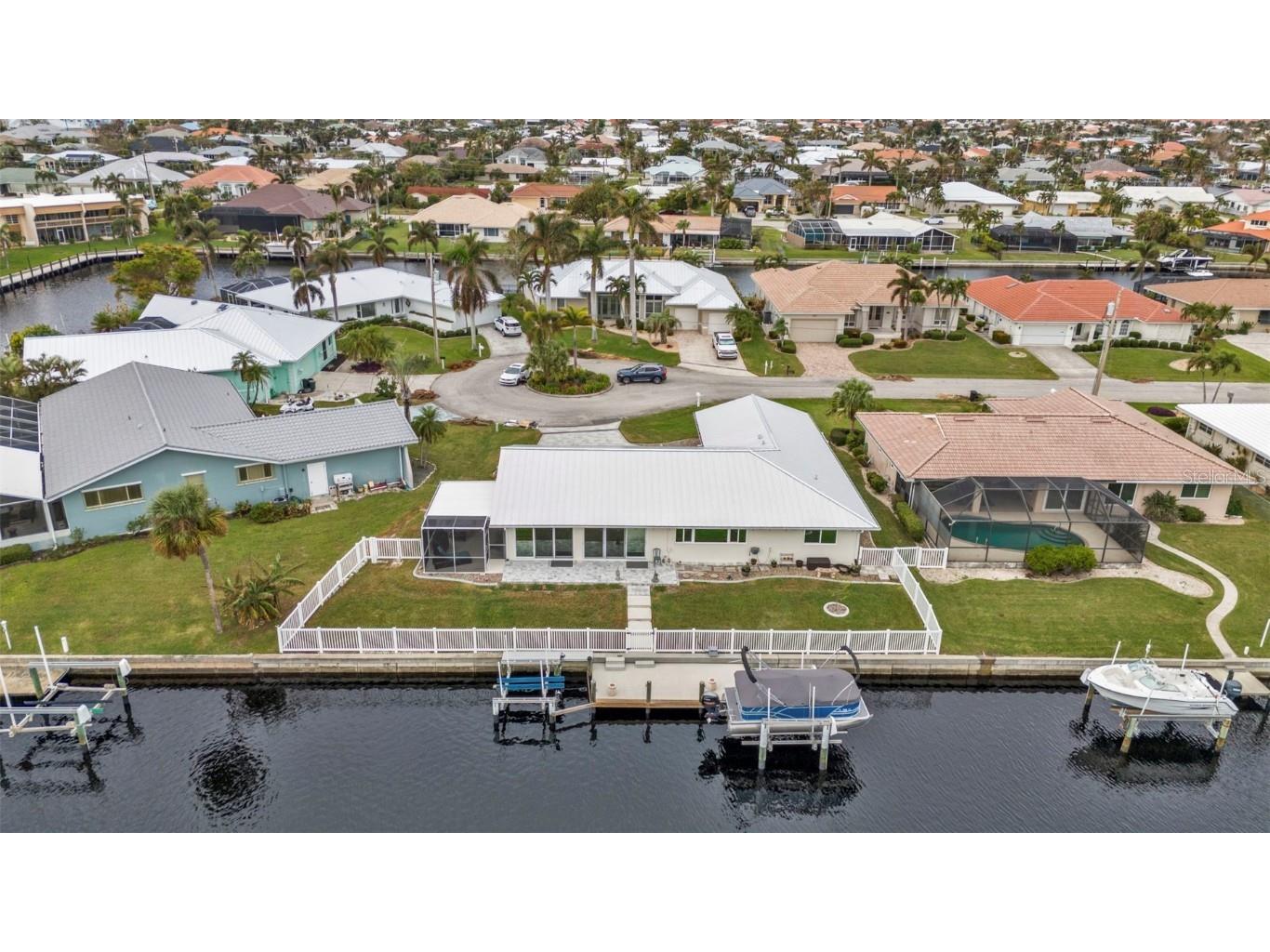 950 Genoa Court Punta Gorda FL 33950 C7499362 image1