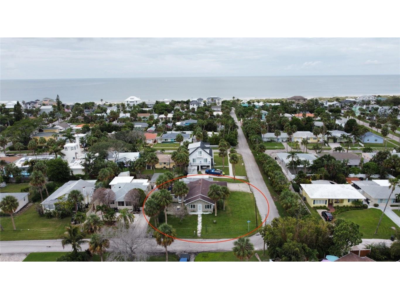 950 Lantana Avenue Clearwater Beach FL 33767 TB8302281 image1