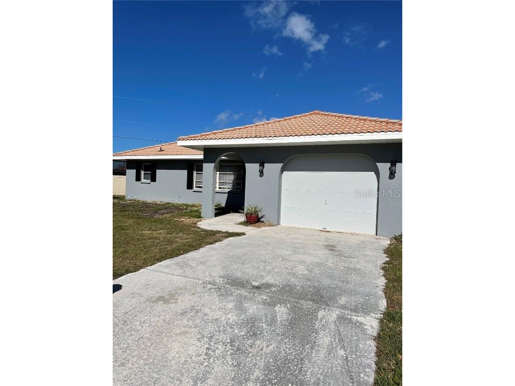 950 Lord Street Englewood FL 34223 D6124661 image1