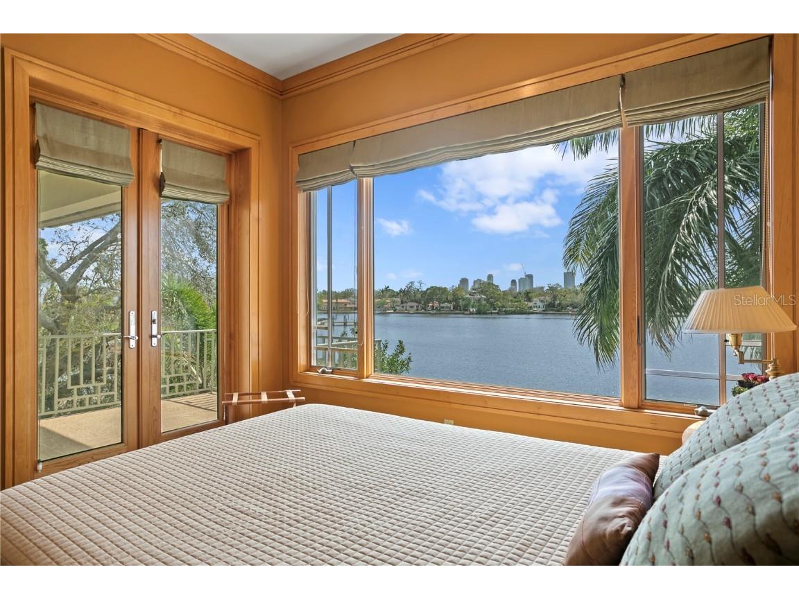 950 Monterey Point NE Saint Petersburg FL 33704 - COFFEE POT BAYOU TB8443694 image30