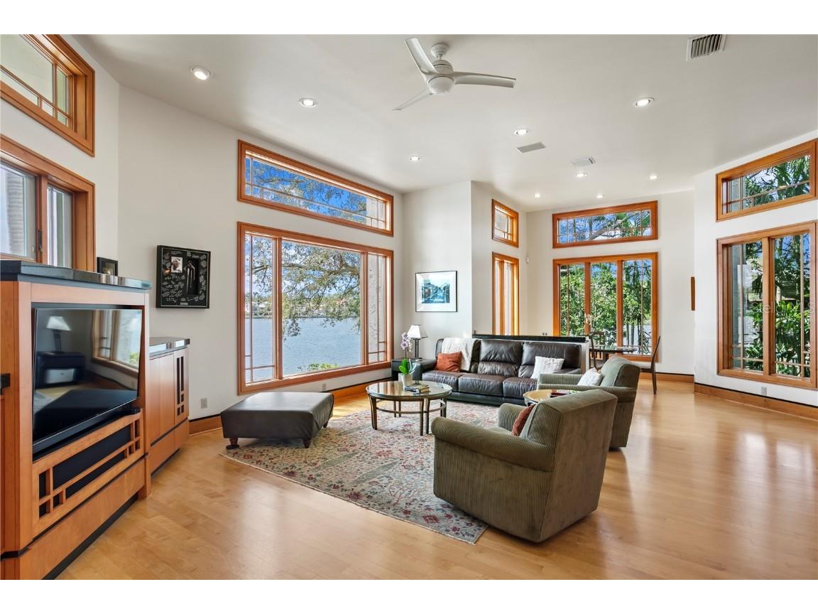 950 Monterey Point NE Saint Petersburg FL 33704 - COFFEE POT BAYOU TB8443694 image7