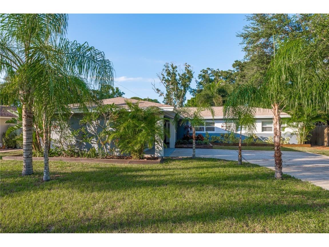 950 Parkwood Drive Dunedin FL 34698 U8140234 image1