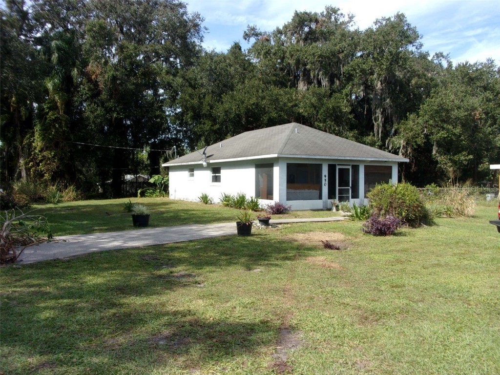 950 S Parsons Avenue Deland FL 32720 V4939110 image1