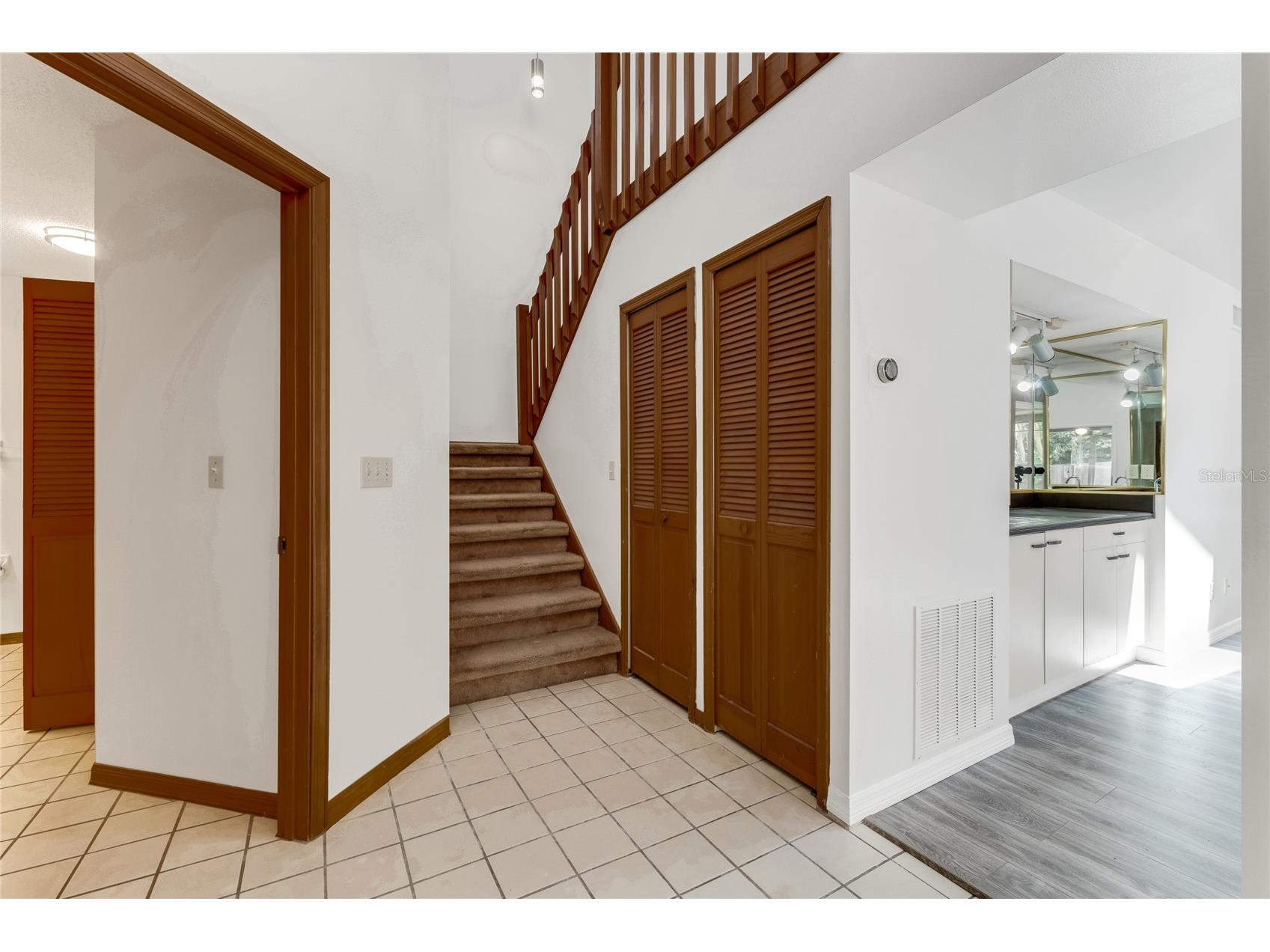 950 Vanessa Court #F Port Orange FL 32127 O6310561 image11