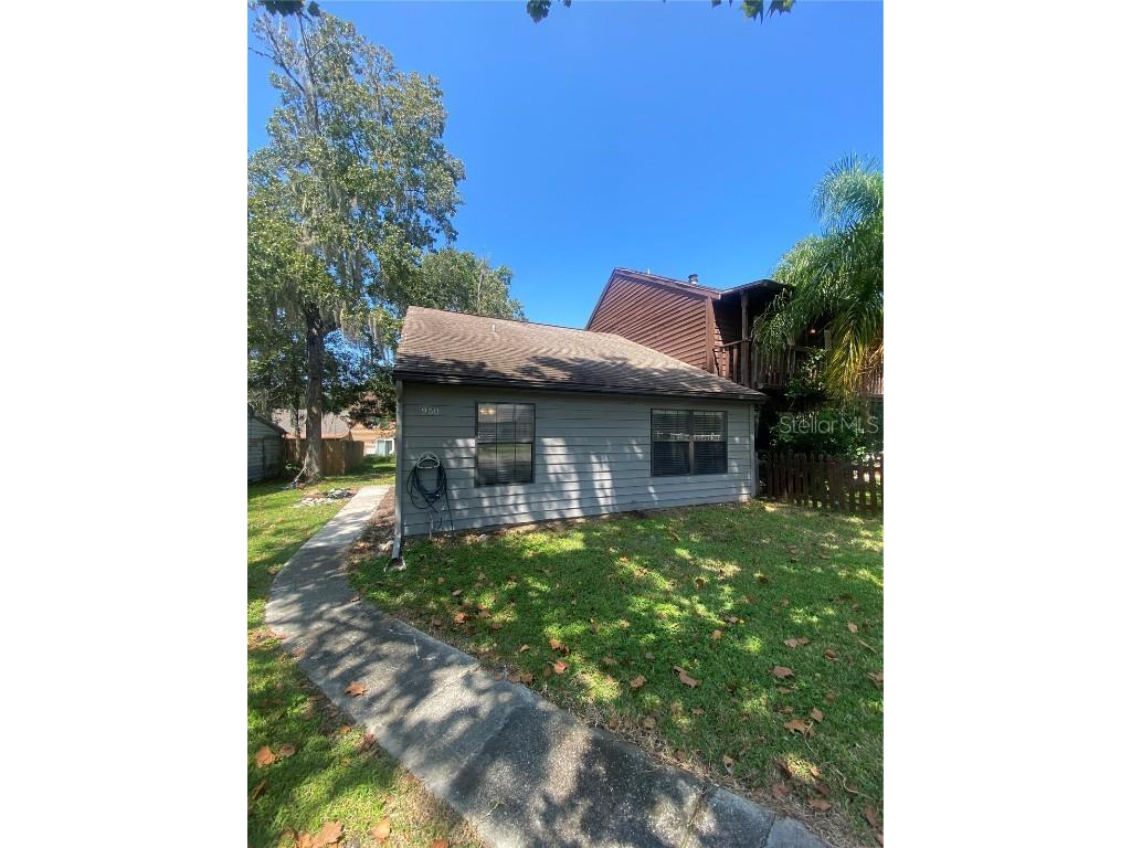 950 Village Drive Brooksville FL 34601 T3473647 image1