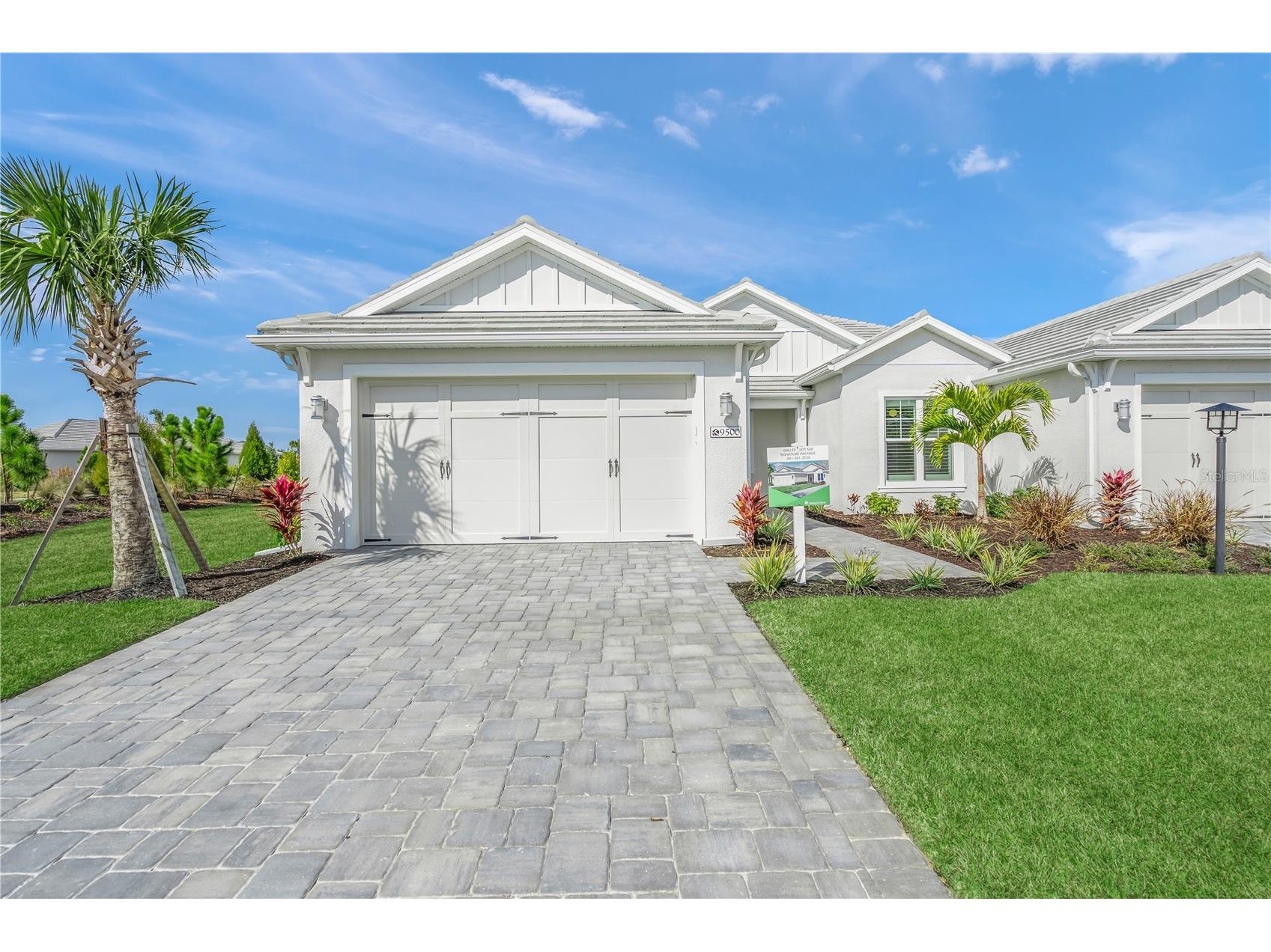9500 Lunar Dove Drive Sarasota FL 34240 A4678389 image1