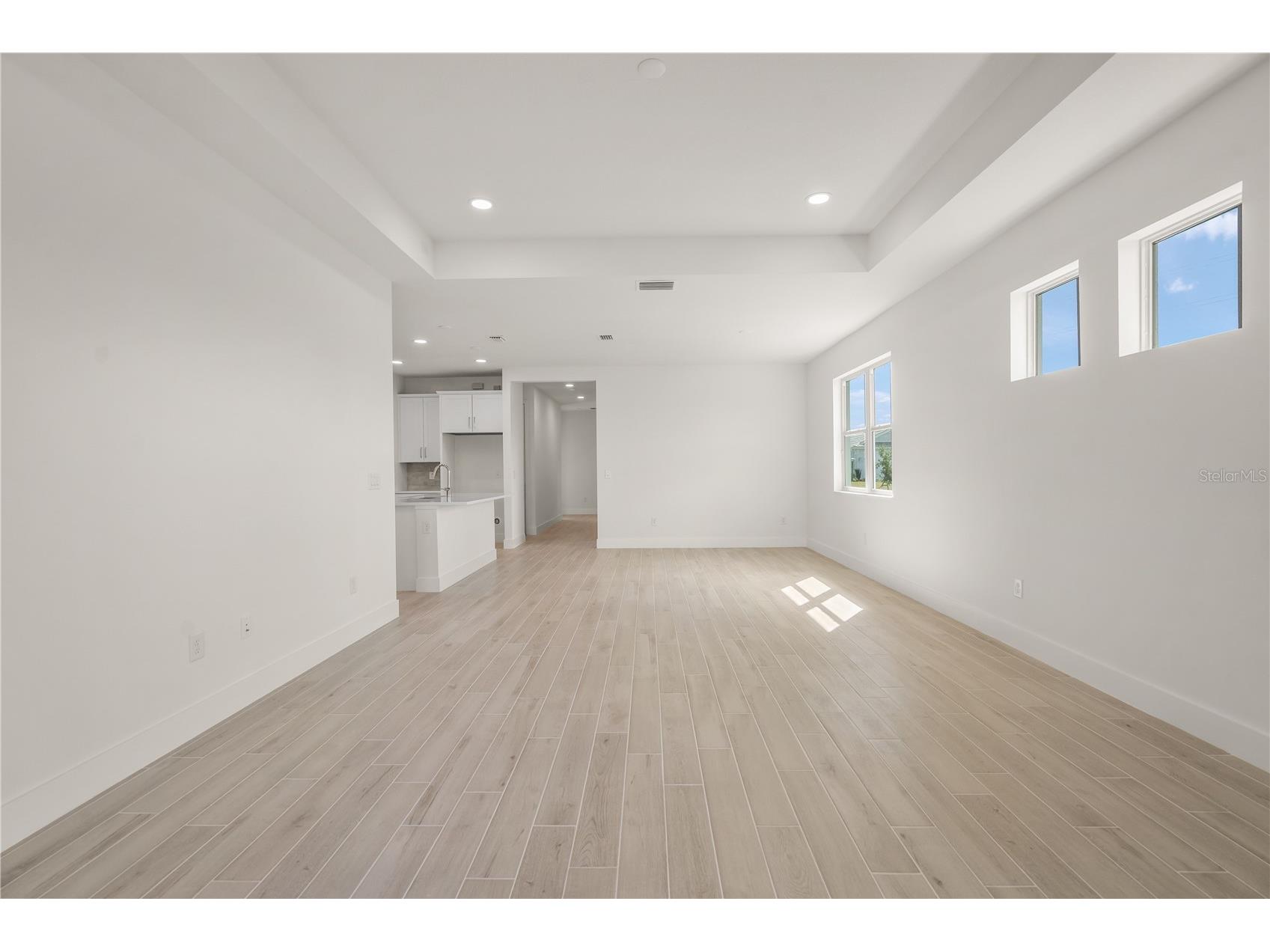 9500 Lunar Dove Drive Sarasota FL 34240 A4678389 image5