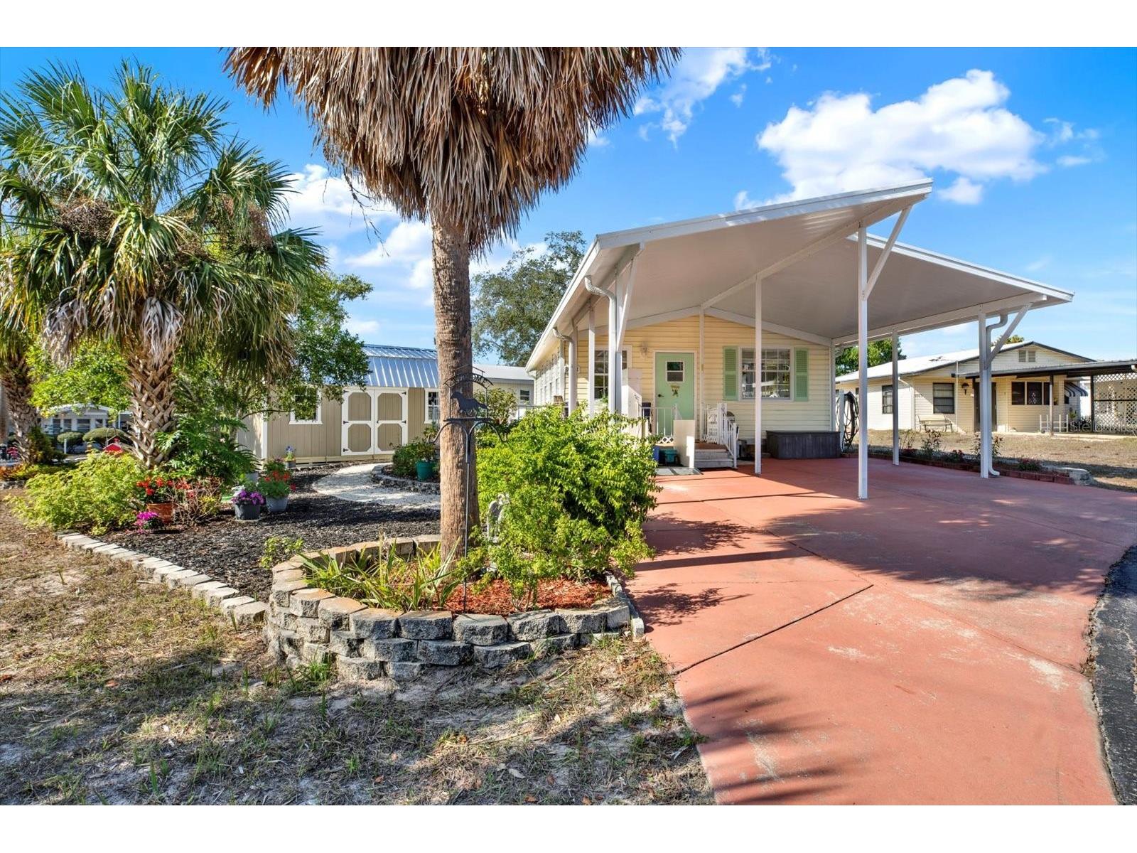9501 Black Bear Drive Weeki Wachee FL 34613 W7882132 image1