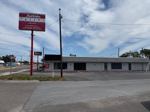 9501 N Nebraska Avenue Tampa FL 33612 TB8502833 image11