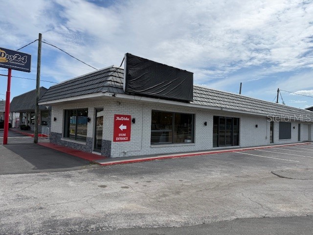 9501 N Nebraska Avenue Tampa FL 33612 TB8502833 image3