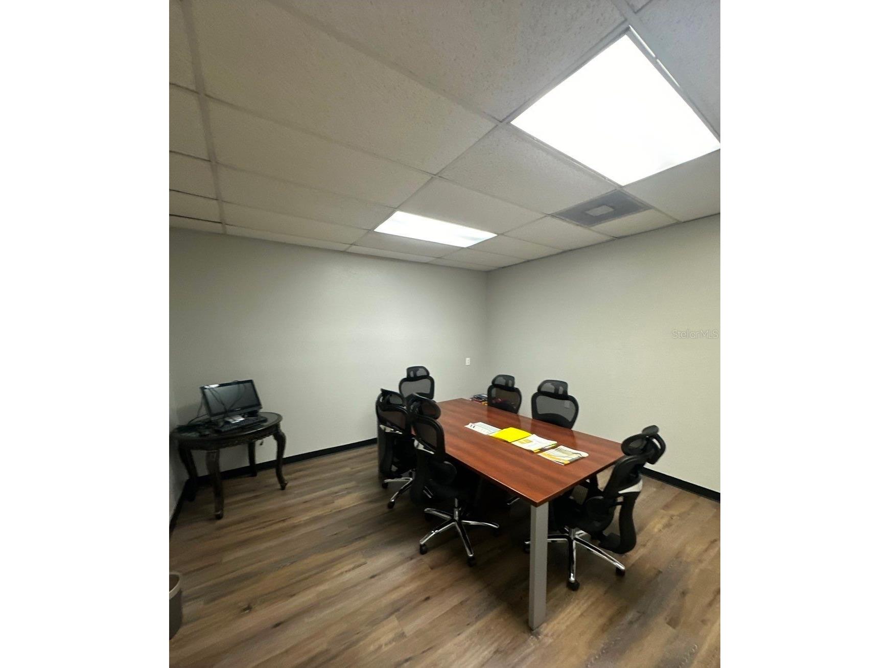 9501 N Nebraska Avenue Tampa FL 33612 TB8502833 image4