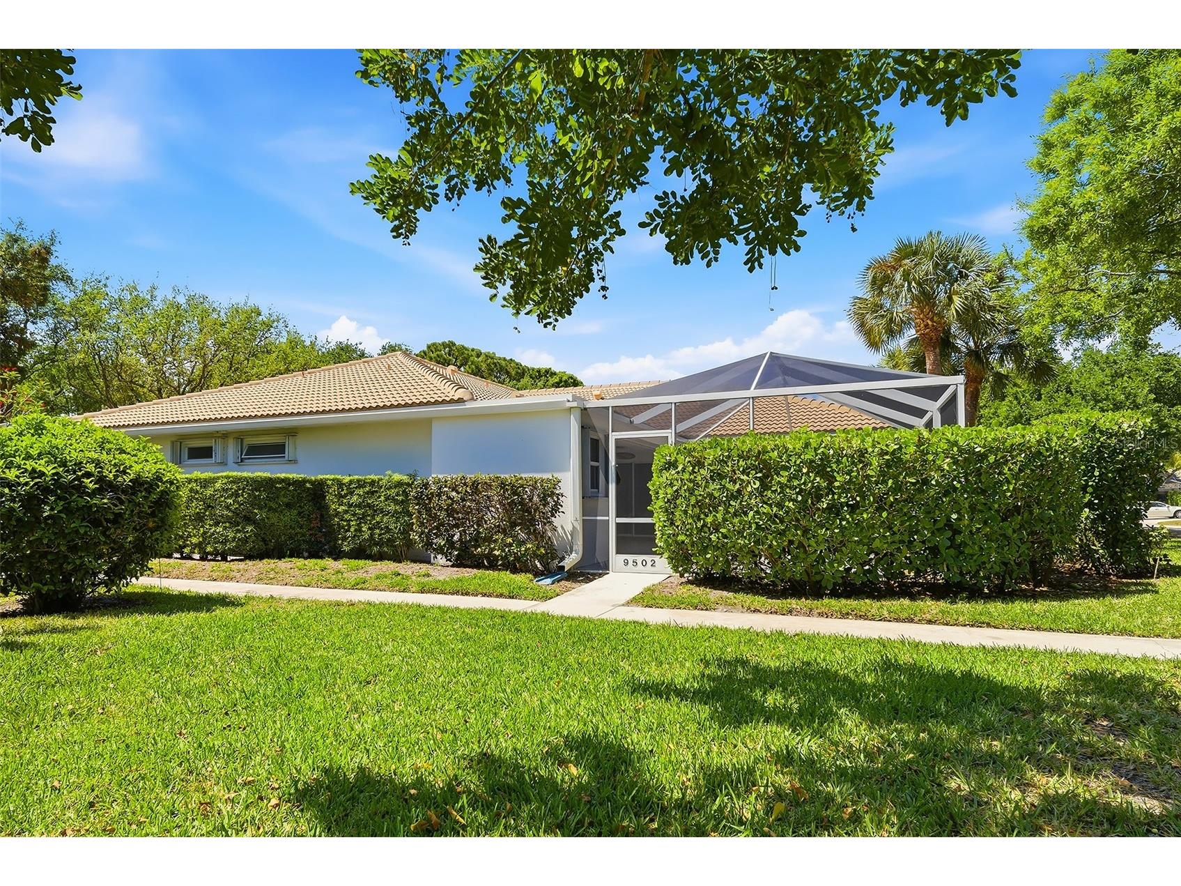 9502 Chapman Oak Court Palm Beach Gardens FL 33410 FC315180 image2