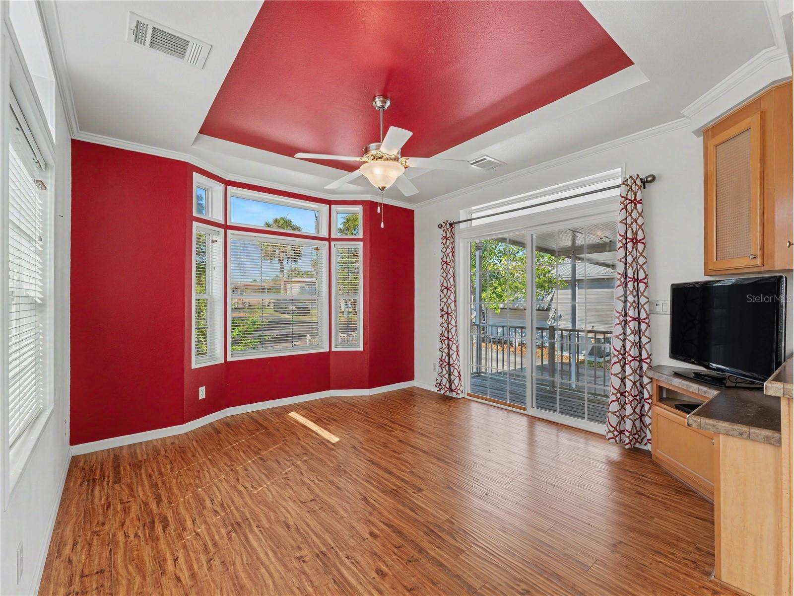 9504 Gray Fox Dr Drive Weeki Wachee FL 34613 W7886077 image3