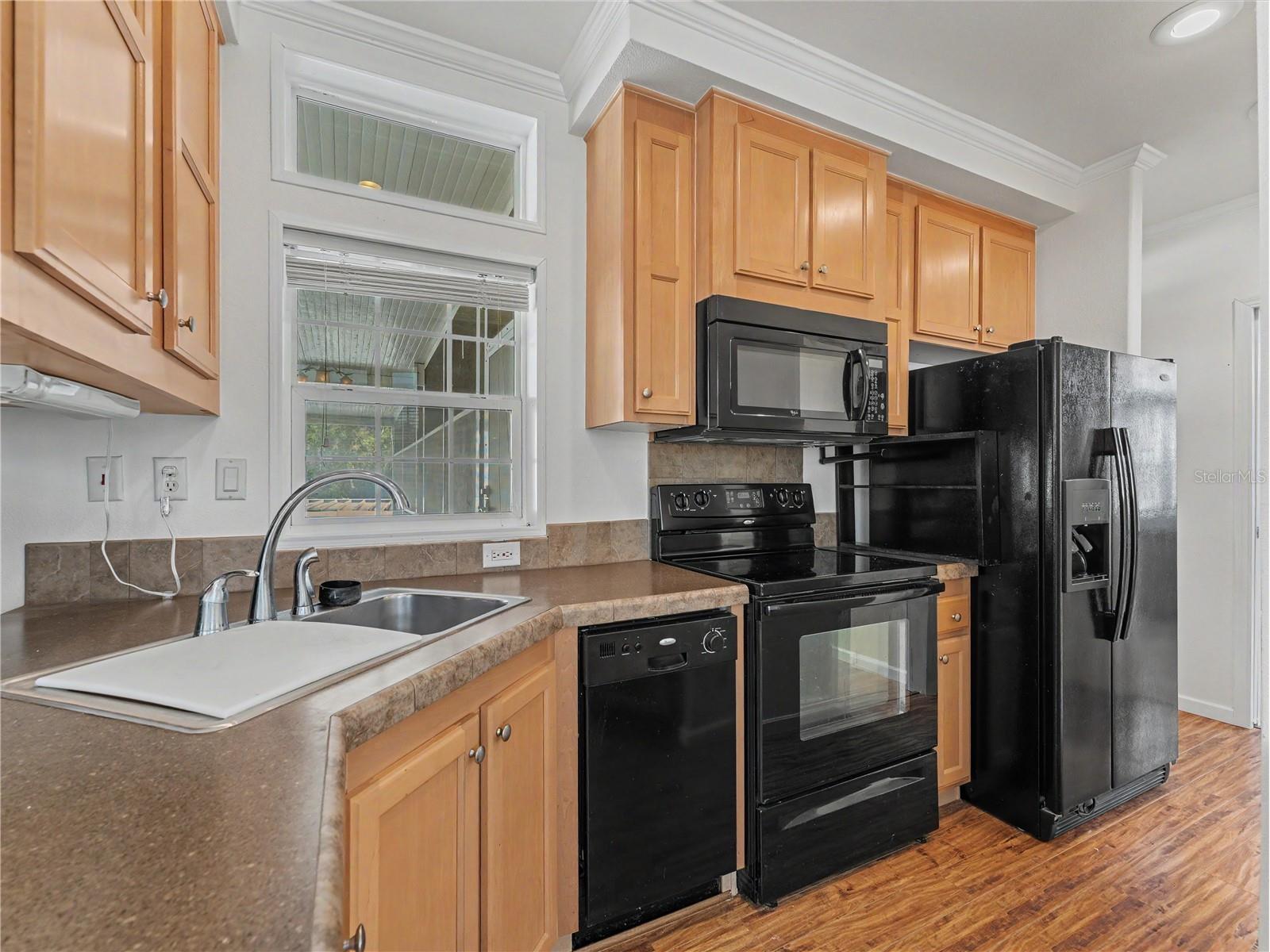9504 Gray Fox Dr Drive Weeki Wachee FL 34613 W7886077 image5