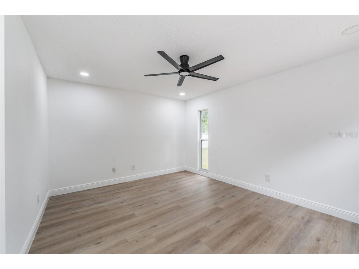 9504 W Cluster Avenue Tampa FL 33615 TB8425260 image18