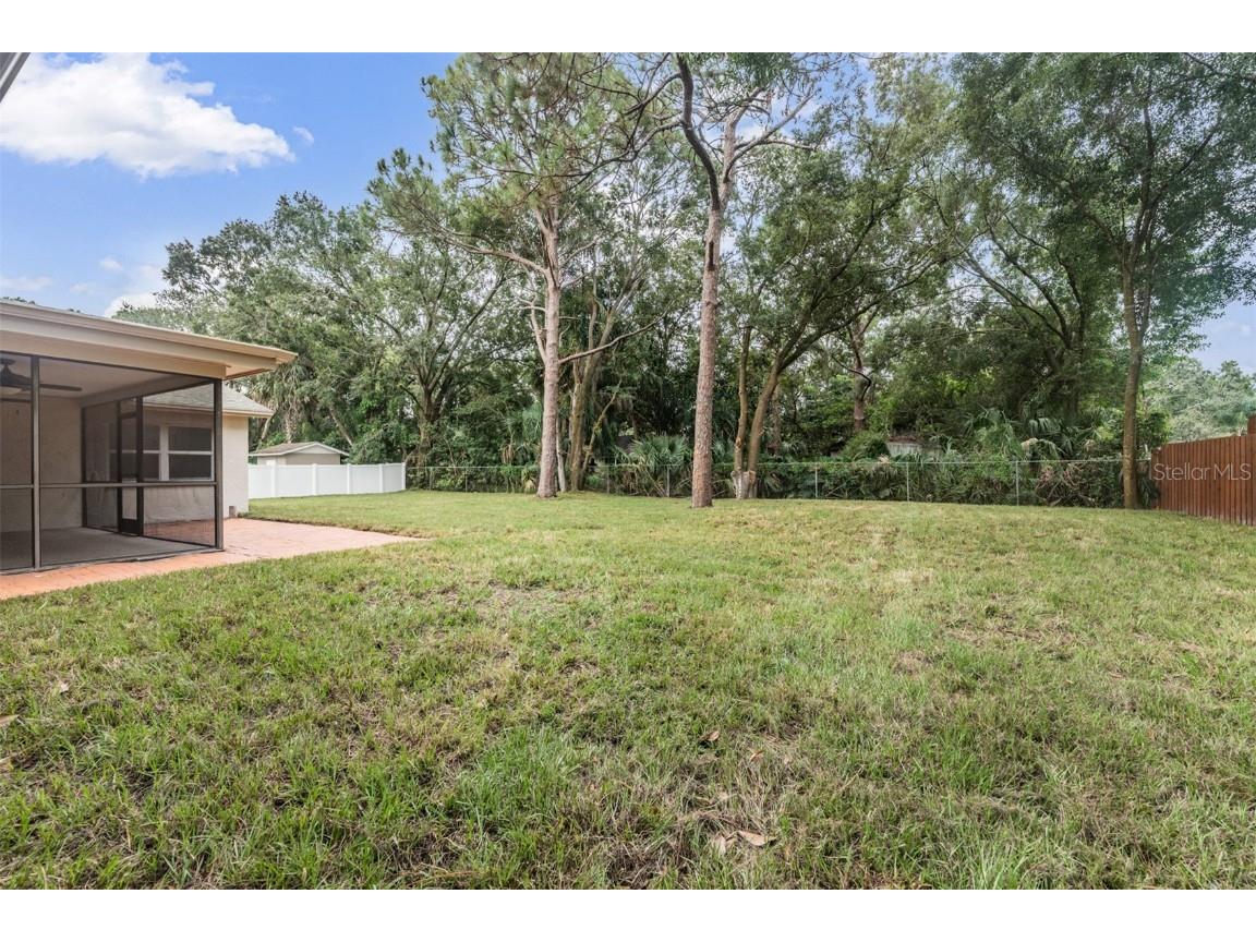 9504 W Cluster Avenue Tampa FL 33615 TB8425260 image25