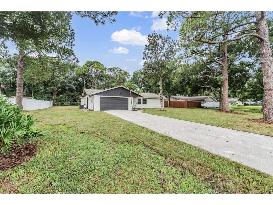 9504 W Cluster Avenue Tampa FL 33615 TB8425260 image28