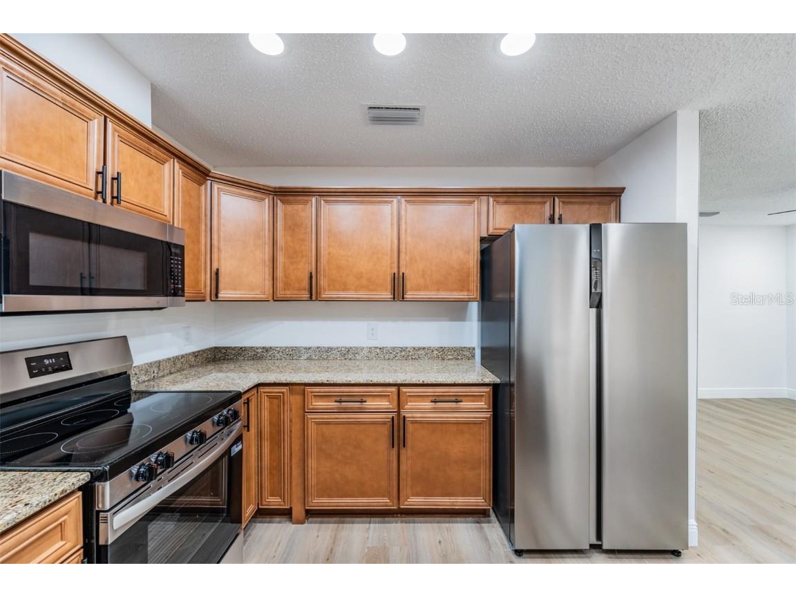 9504 W Cluster Avenue Tampa FL 33615 TB8425260 image9