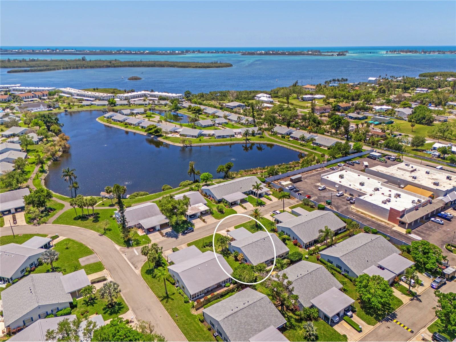 9505 Colonial Drive Bradenton FL 34210 - SARASOTA BAY A4690404 image1