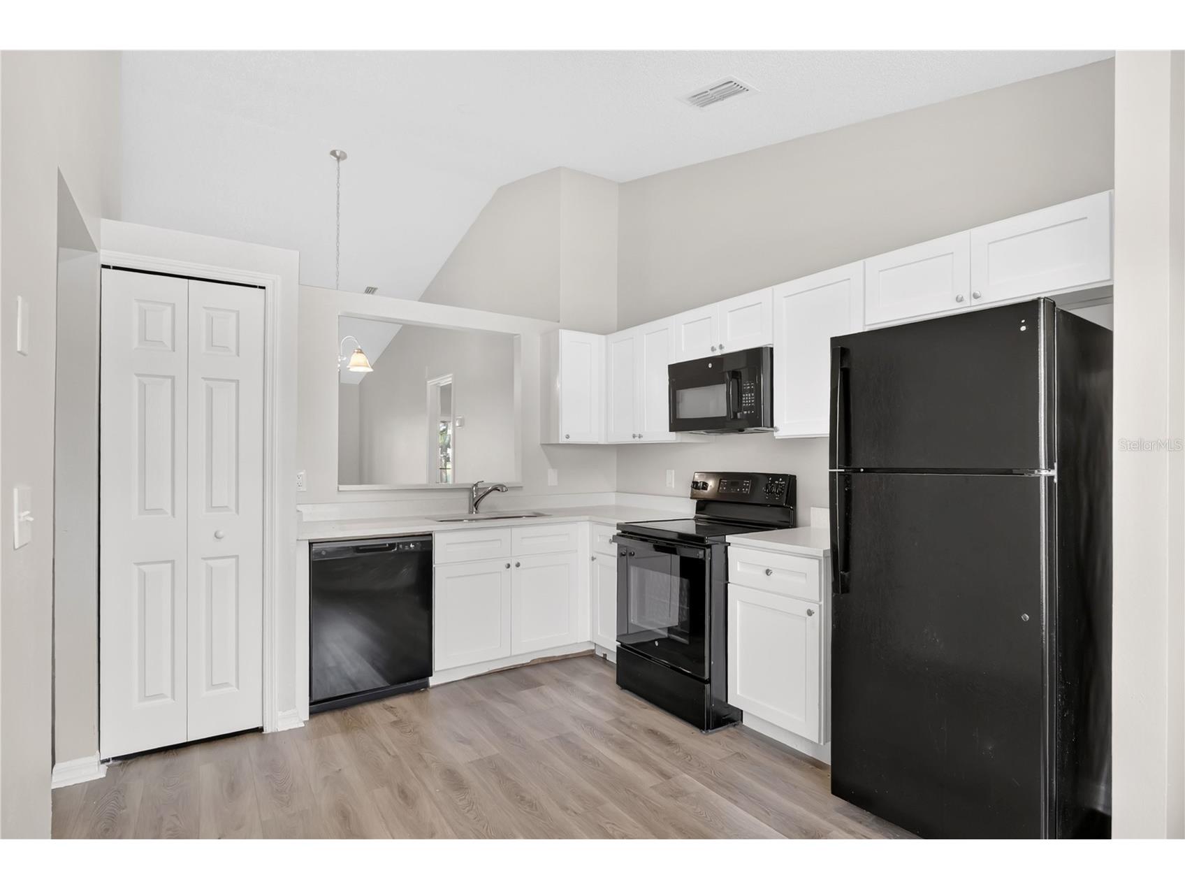 9505 Dubois Boulevard Orlando FL 32825 O6415422 image10