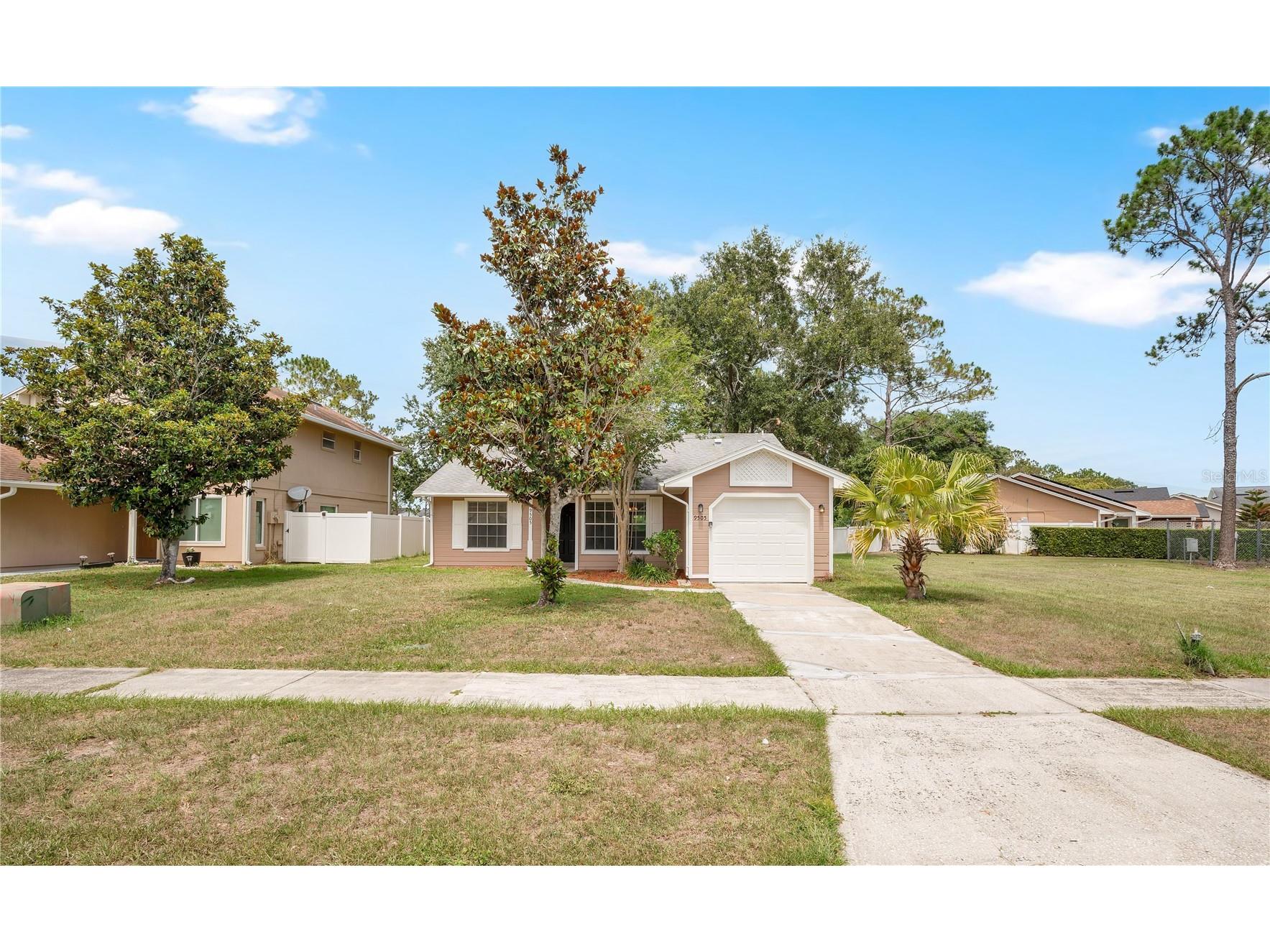 9505 Dubois Boulevard Orlando FL 32825 O6415422 image2