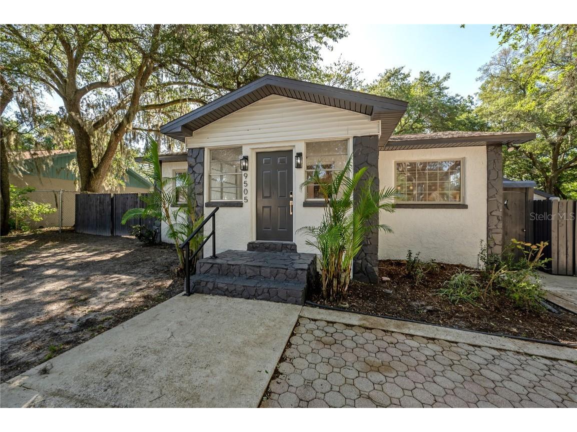 9505 Takomah Trail Tampa FL 33617 T3517555 image1