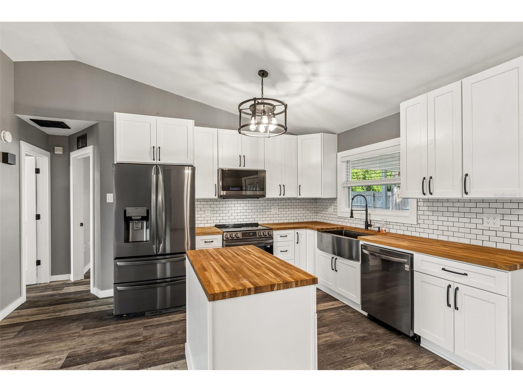 9506 Andy Drive Hudson FL 34669 TB8512572 image6