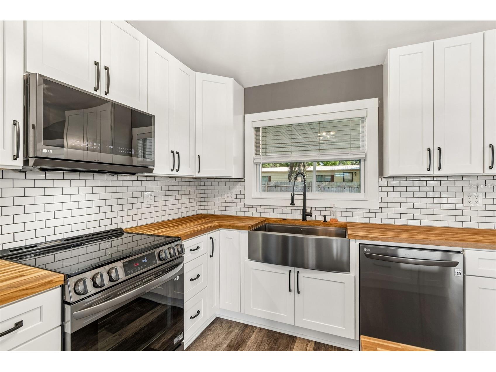 9506 Andy Drive Hudson FL 34669 TB8512572 image7