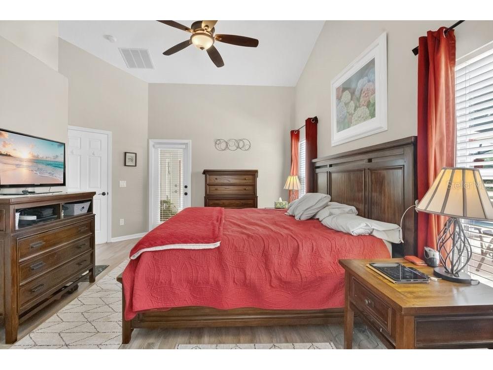 9506 Pecky Cypress Way Orlando FL 32836 - Retention pond O6404360 image13