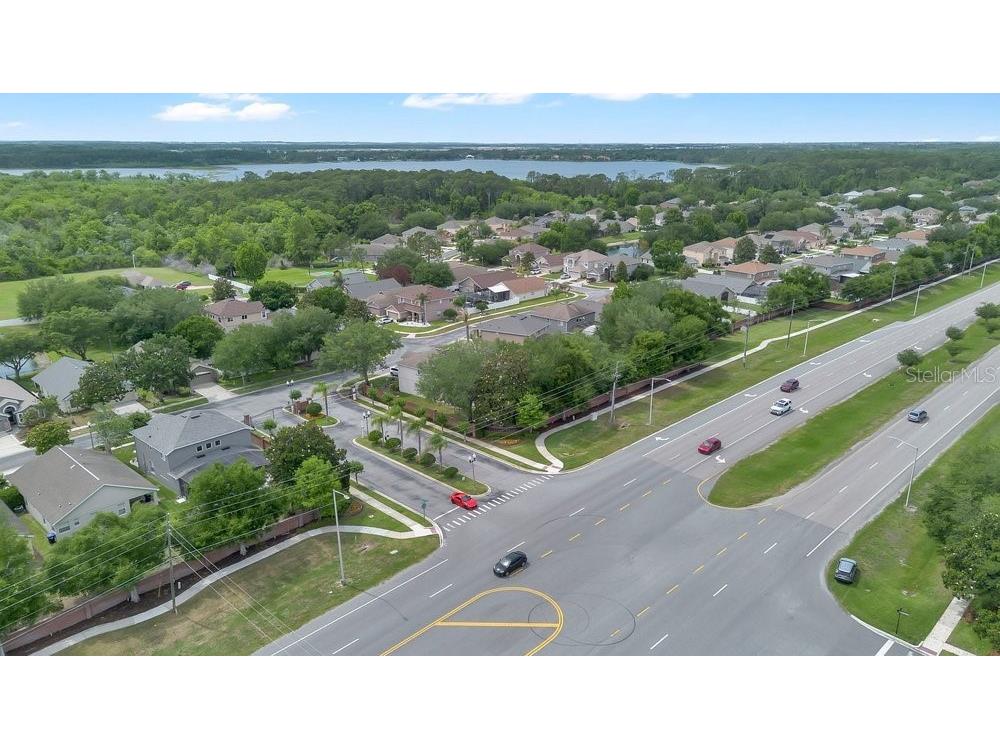 9506 Pecky Cypress Way Orlando FL 32836 - Retention pond O6404360 image43
