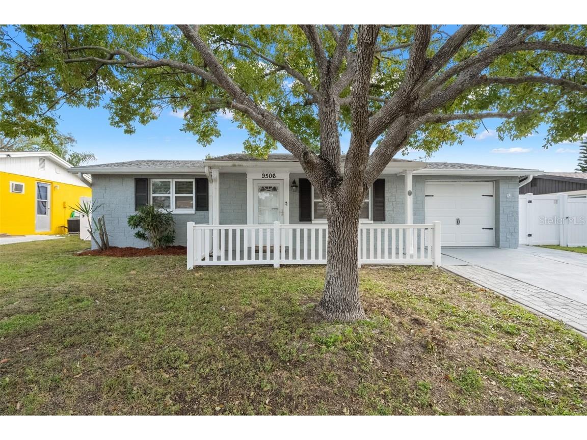 9506 Rainbow Lane Port Richey FL 34668 W7851959 image1