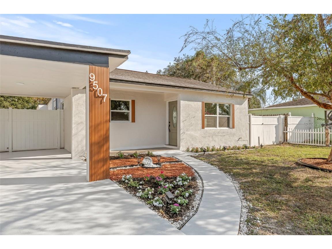 9507 N Dartmouth Avenue Tampa FL 33612 TB8452310 image1