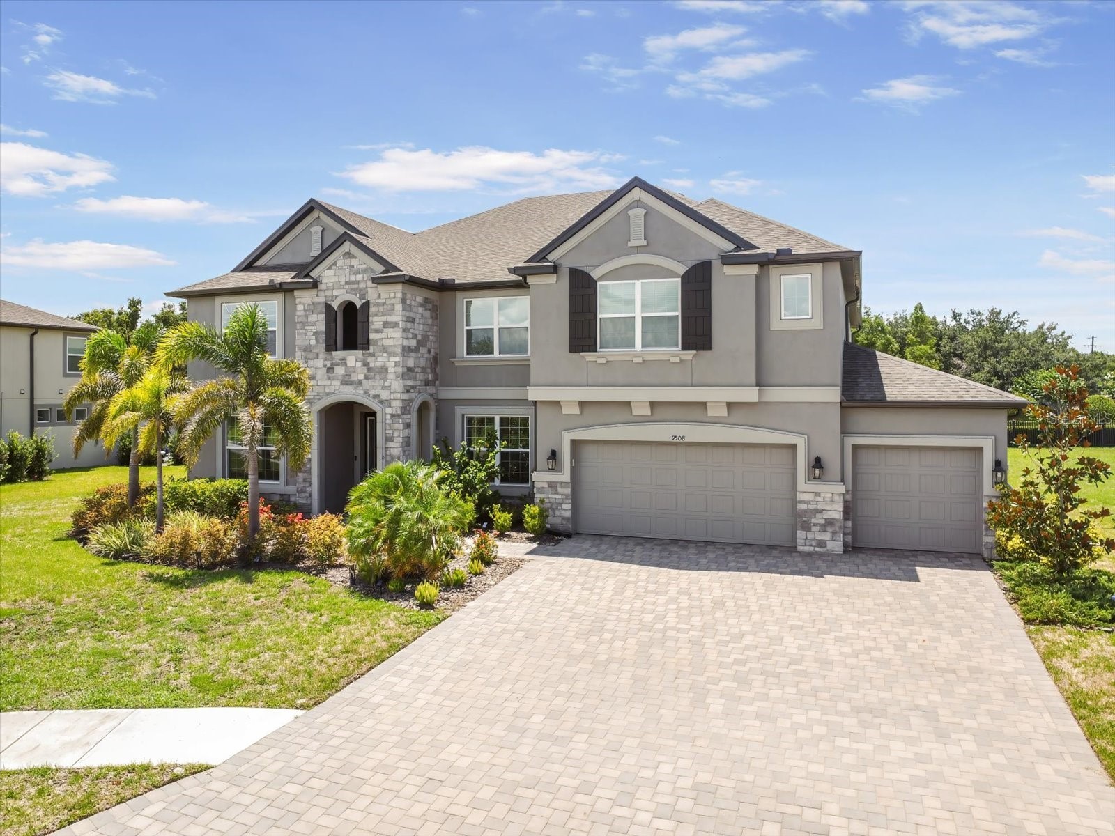 9508 Pyrenees Place Seffner FL 33584 TB8526632 image1