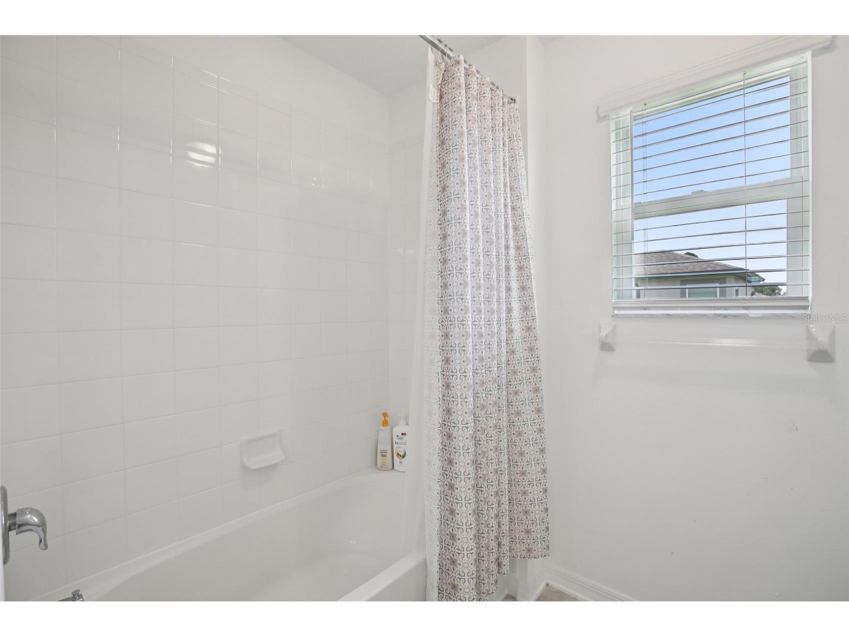 9508 Pyrenees Place Seffner FL 33584 TB8526632 image33