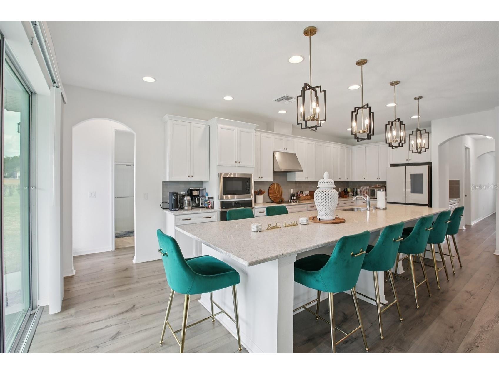 9508 Pyrenees Place Seffner FL 33584 TB8526632 image6