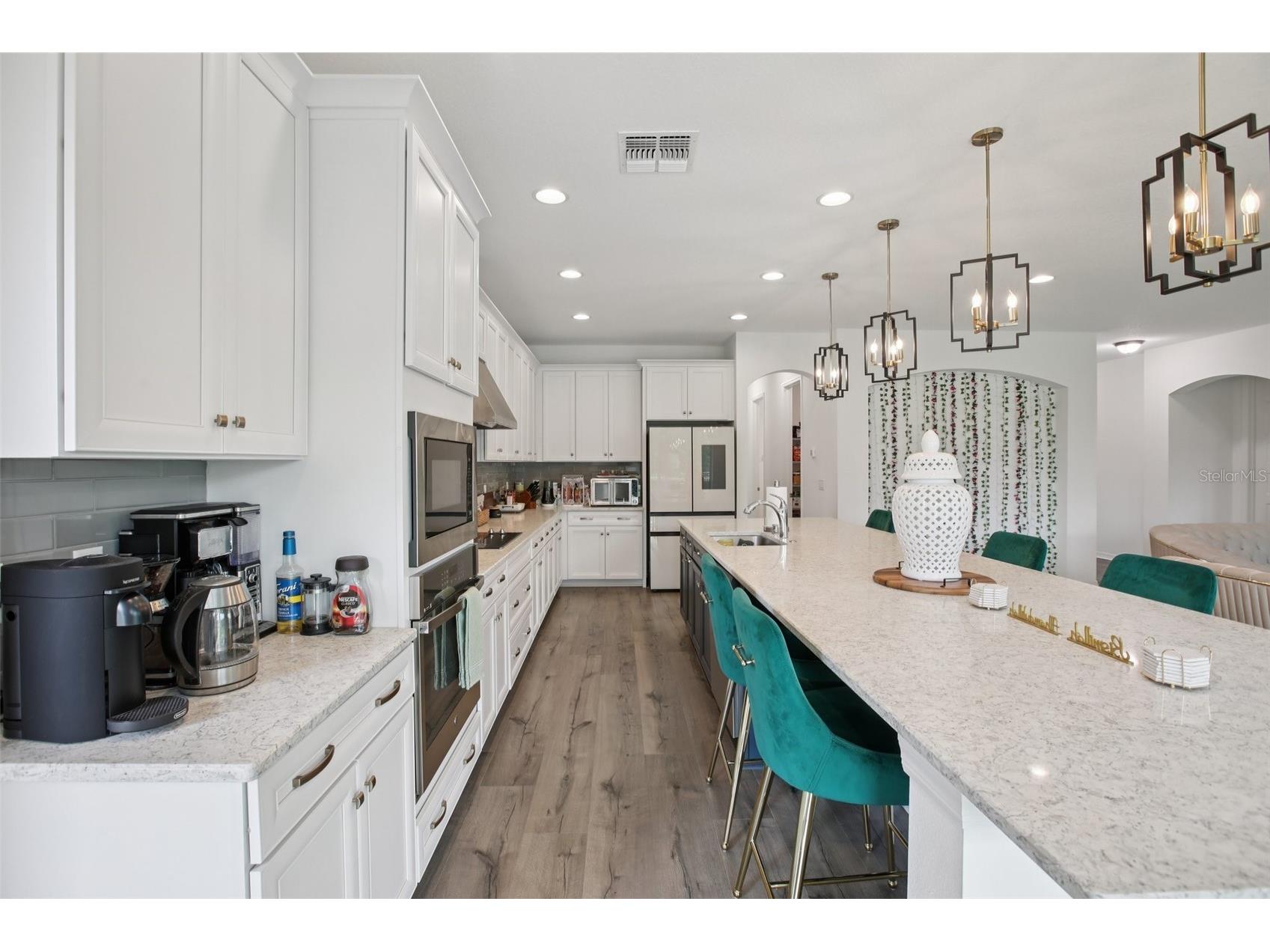 9508 Pyrenees Place Seffner FL 33584 TB8526632 image7