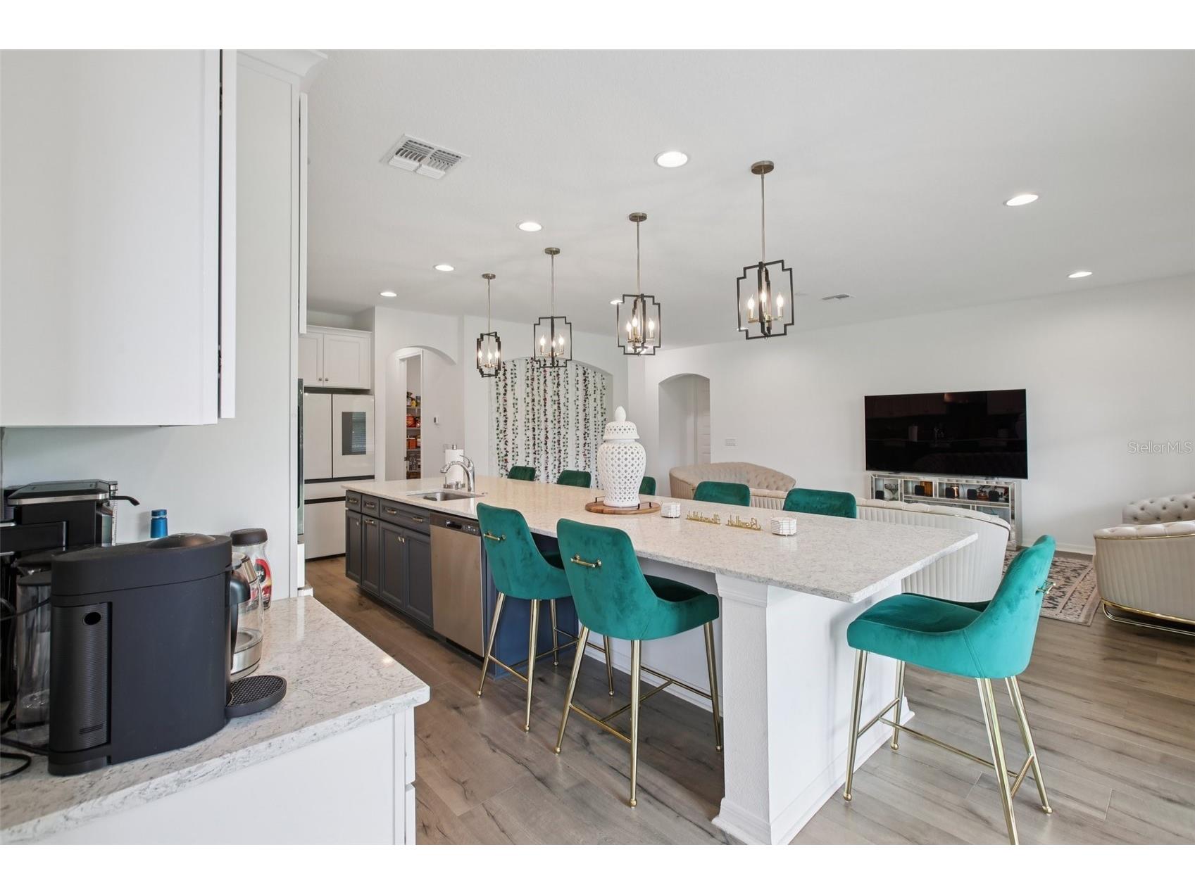 9508 Pyrenees Place Seffner FL 33584 TB8526632 image8