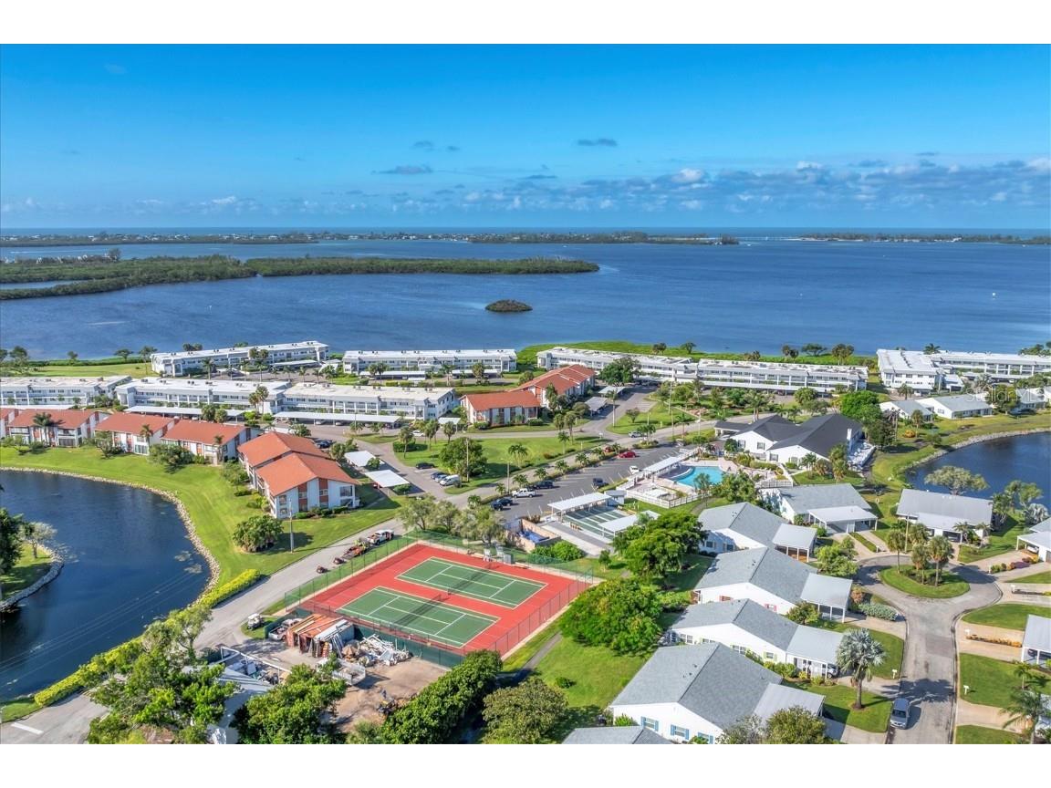 9509 Kingston Drive Bradenton FL 34210 - SARASOTA BAY A4667350 image50