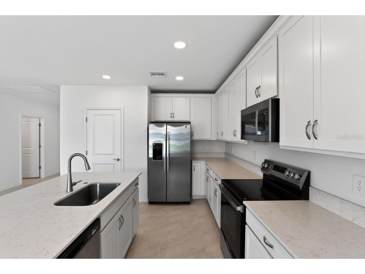 9509 Vibrant Lane Venice FL 34292 R4911438 image2