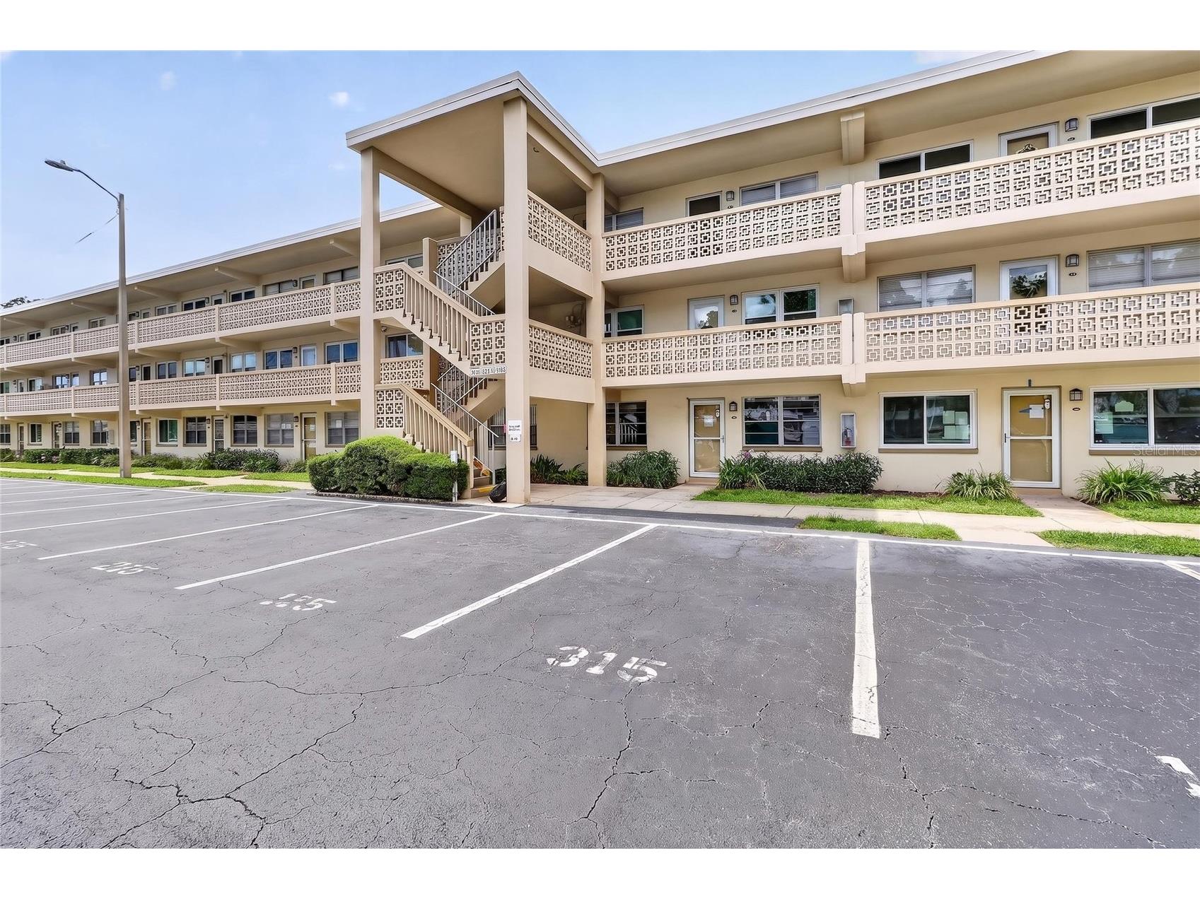 951 79th Avenue N #115 Saint Petersburg FL 33702 TB8521336 image2