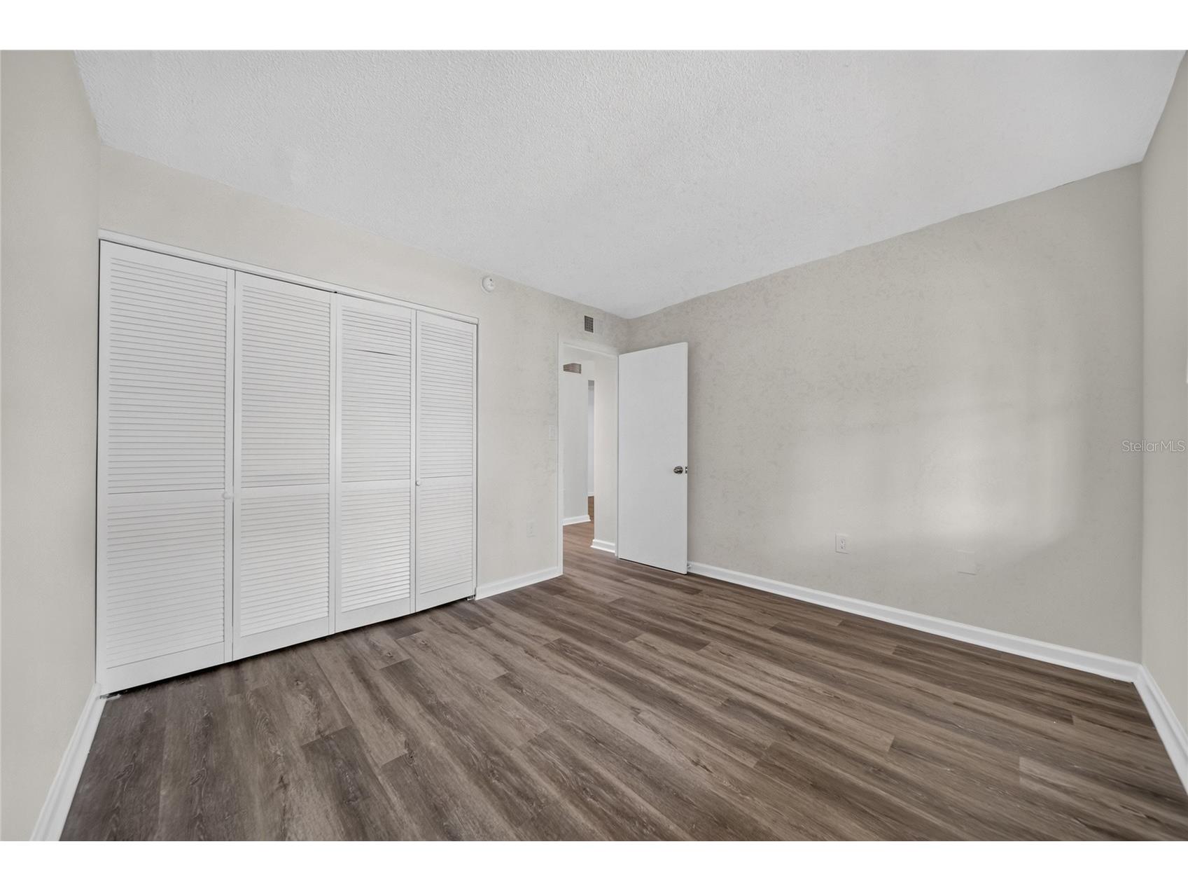 951 79th Avenue N #115 Saint Petersburg FL 33702 TB8521336 image25