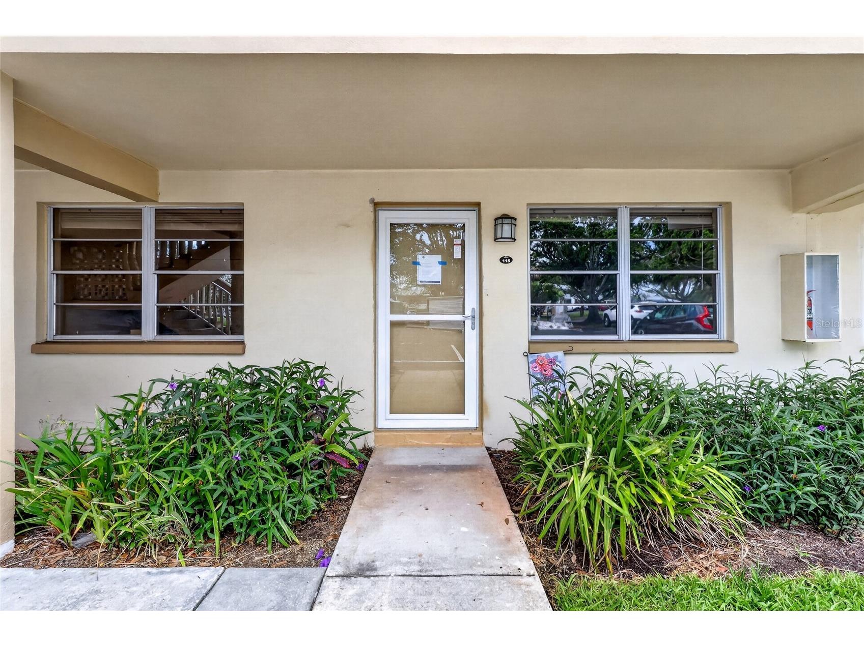 951 79th Avenue N #115 Saint Petersburg FL 33702 TB8521336 image4